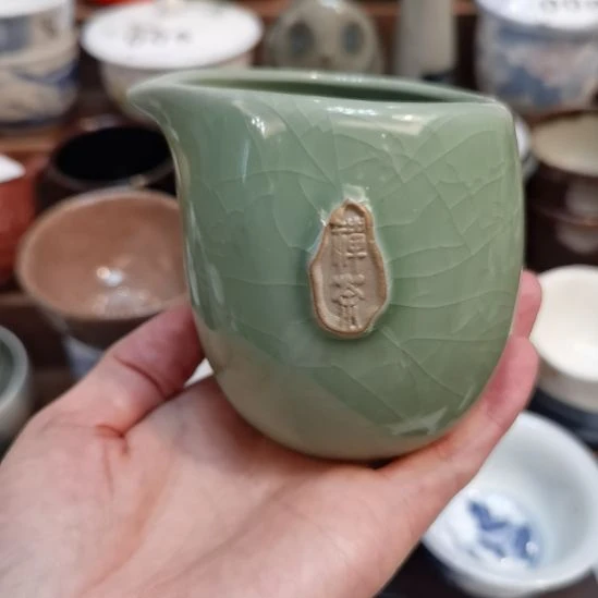 新号开播，持续放漏，中古品默认微瑕，满十八包邮。