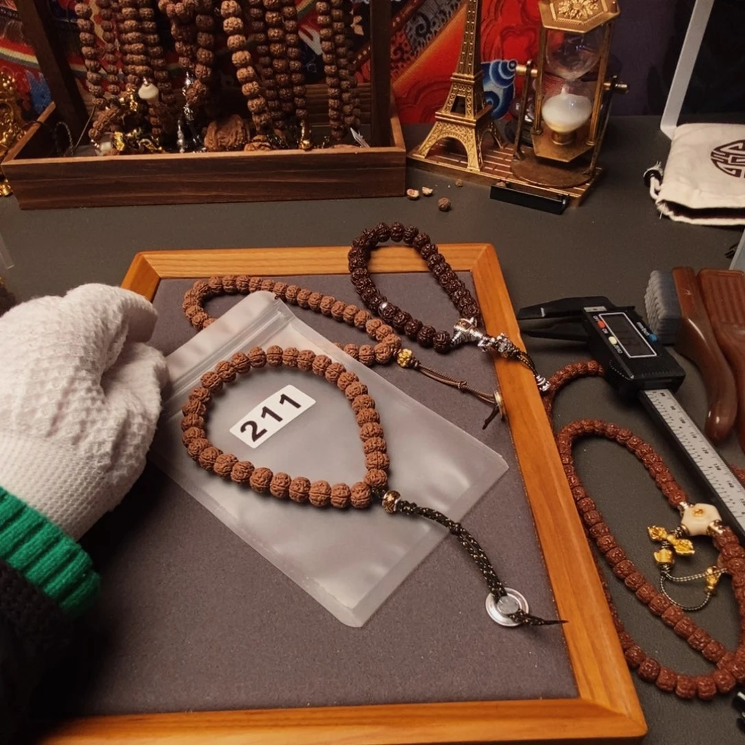 吊坠金刚菩提哦哦哦哦哦哦哦哦哦哦哦哦