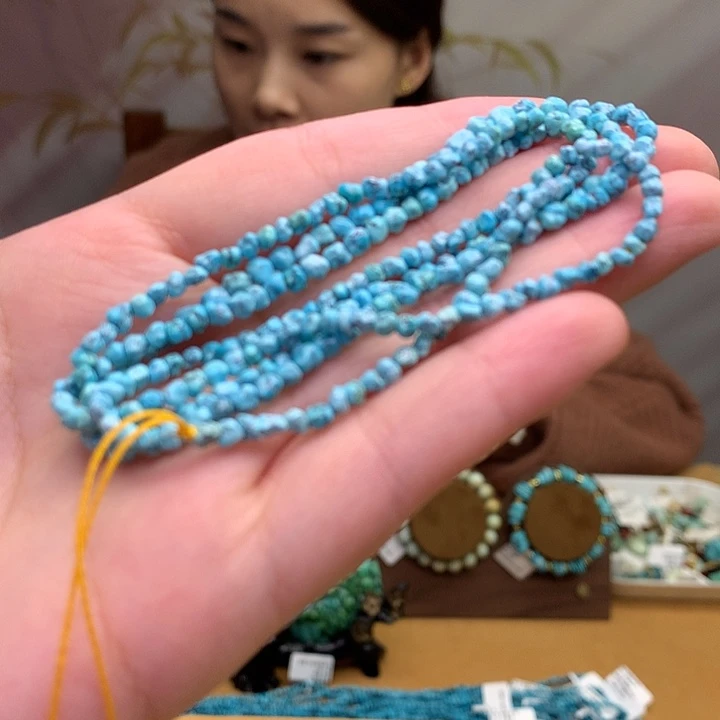 绿松石未镶嵌原矿
