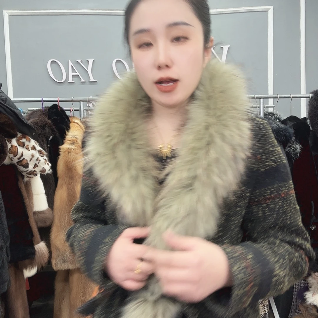 姚小妖家高端皮草