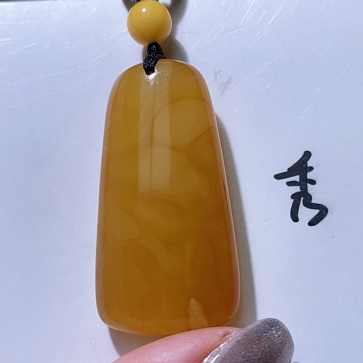 琥珀裸石未镶嵌天然