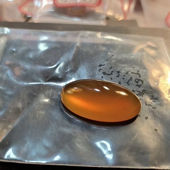 旅***程未镶嵌戒面石英岩玉