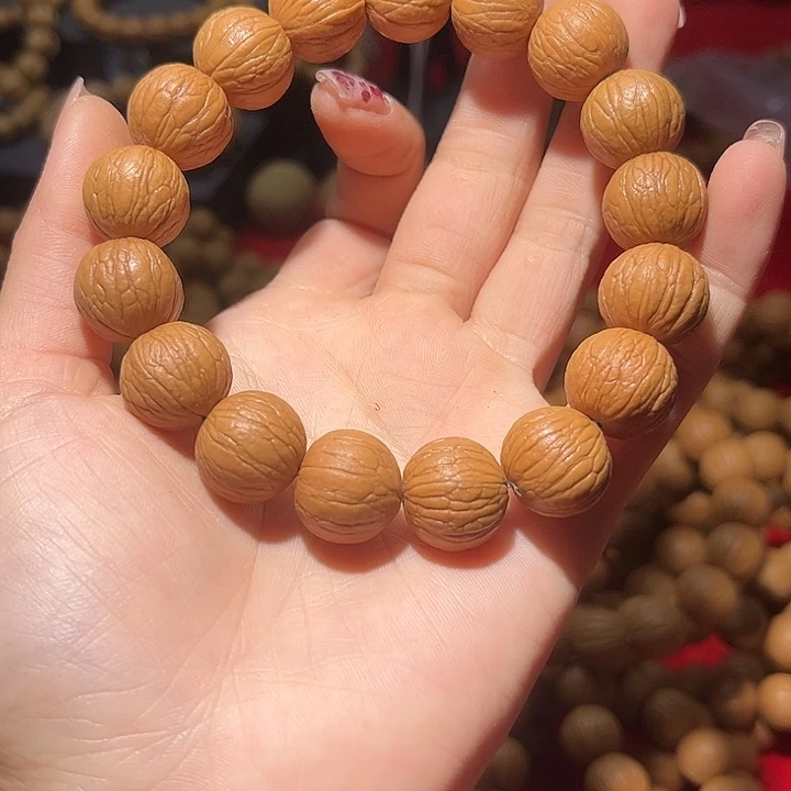 猴头核桃吊坠大***处15同尺聚宝盆全品无瑕