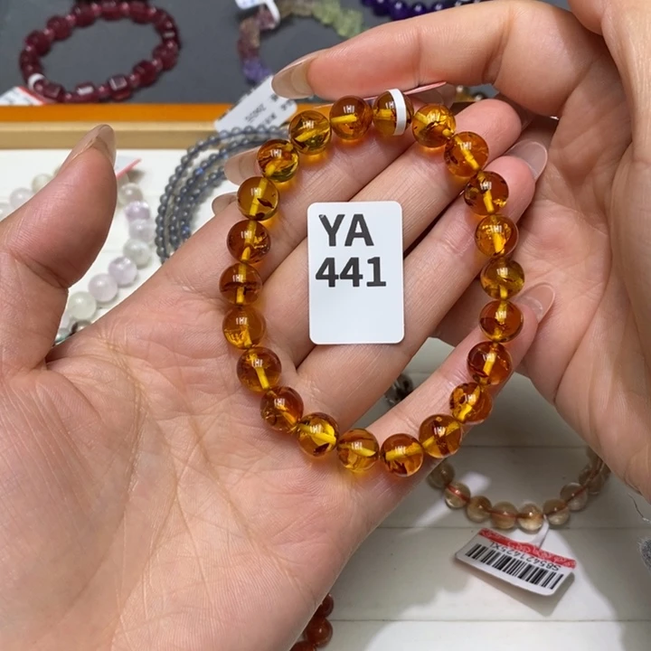 水晶手链未镶嵌?**Y手串