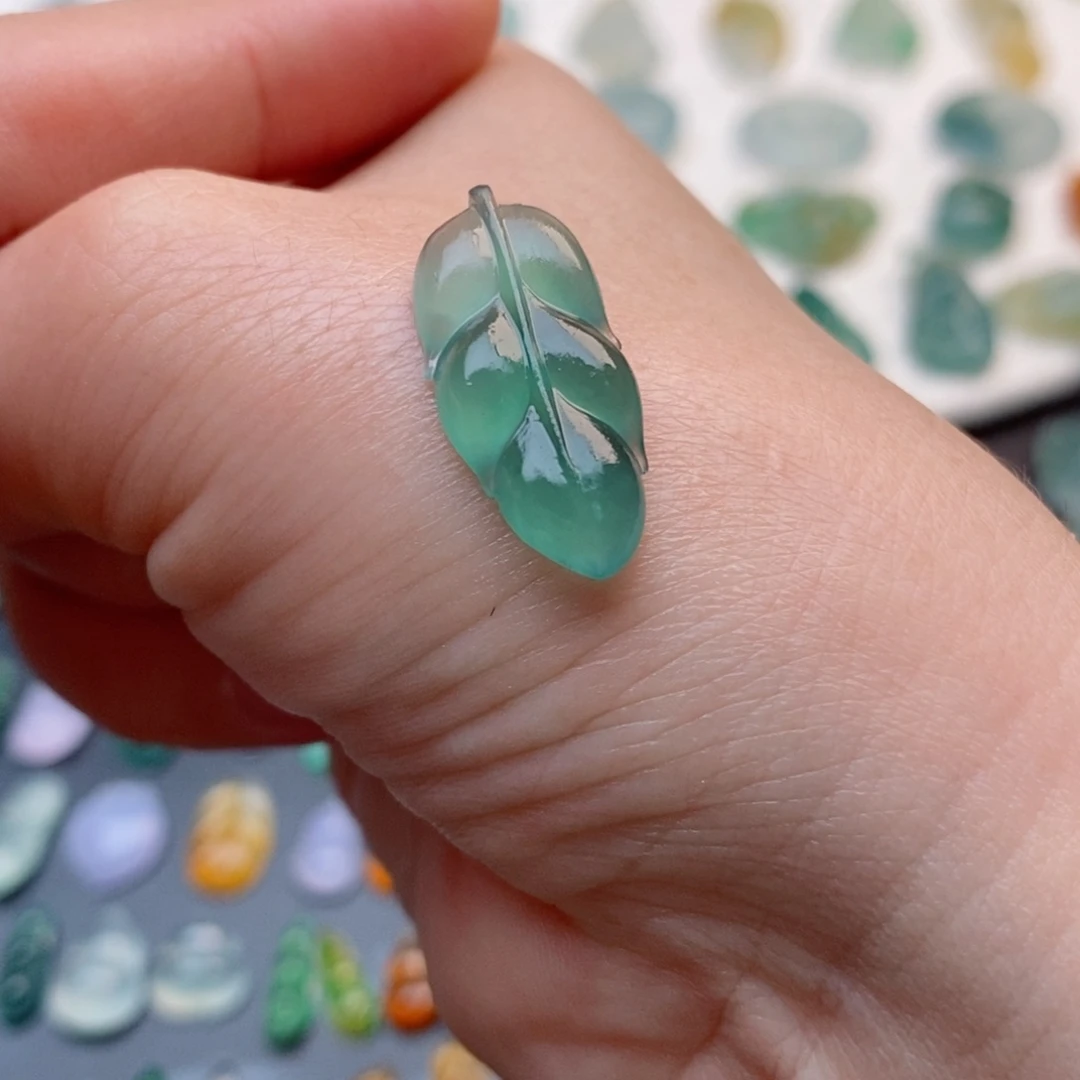 定制翡翠未镶嵌树叶