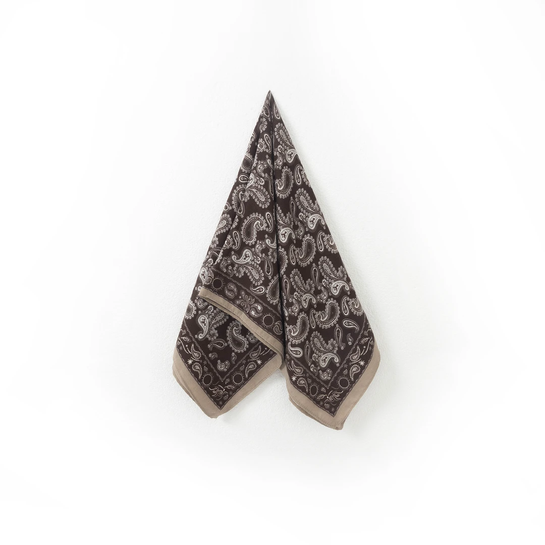 几里与麻 名族风腰果花丝巾 2081842