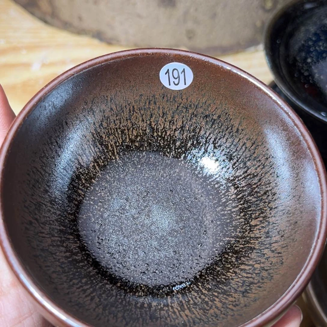 茶盏义兴龙窑坚持真柴烧