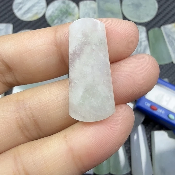 颈饰未镶嵌翡翠天然缅甸A货翡翠