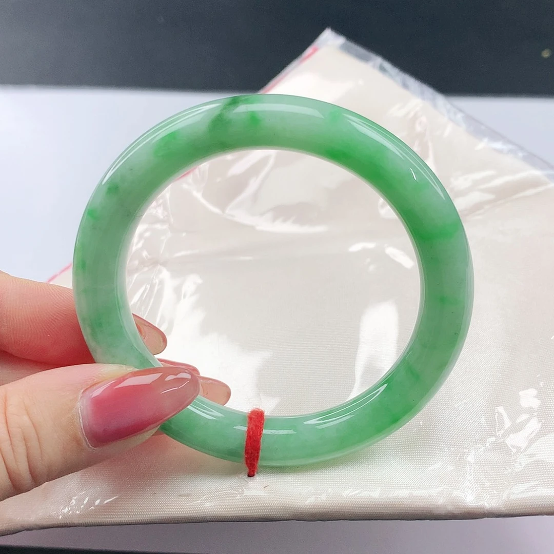 翡翠手镯未镶嵌翡翠448