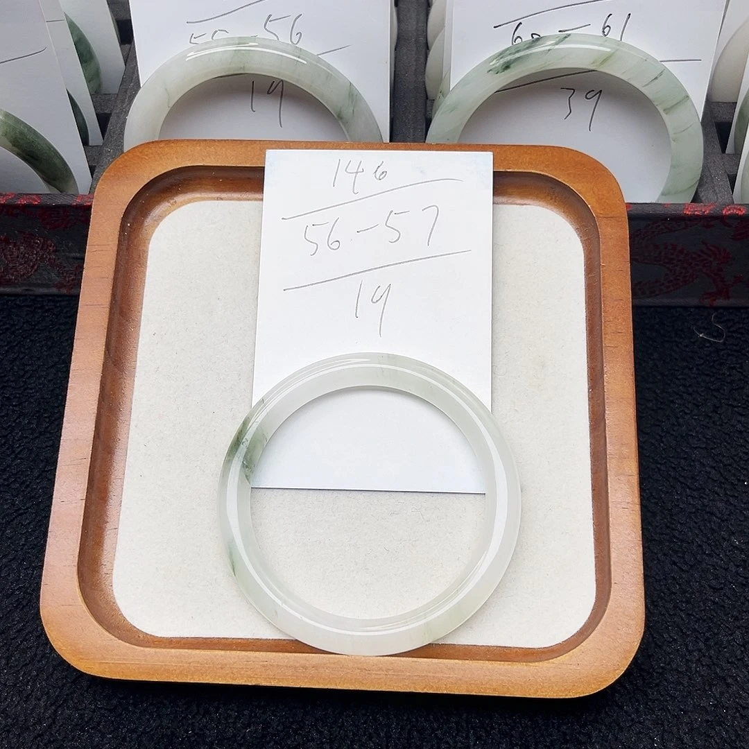 石英质玉未镶嵌手镯146