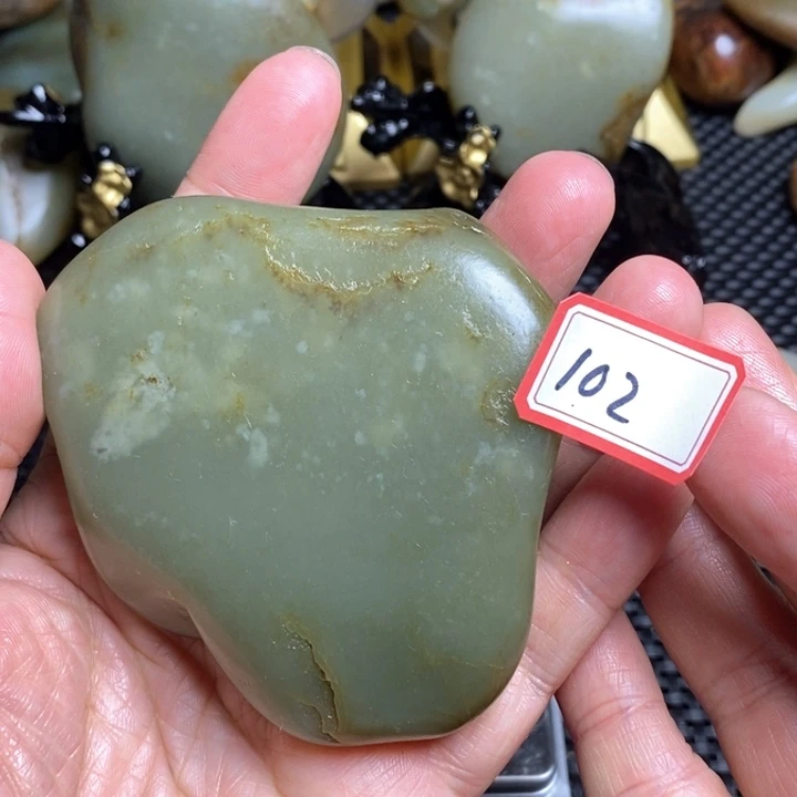 未镶嵌和田玉把件102