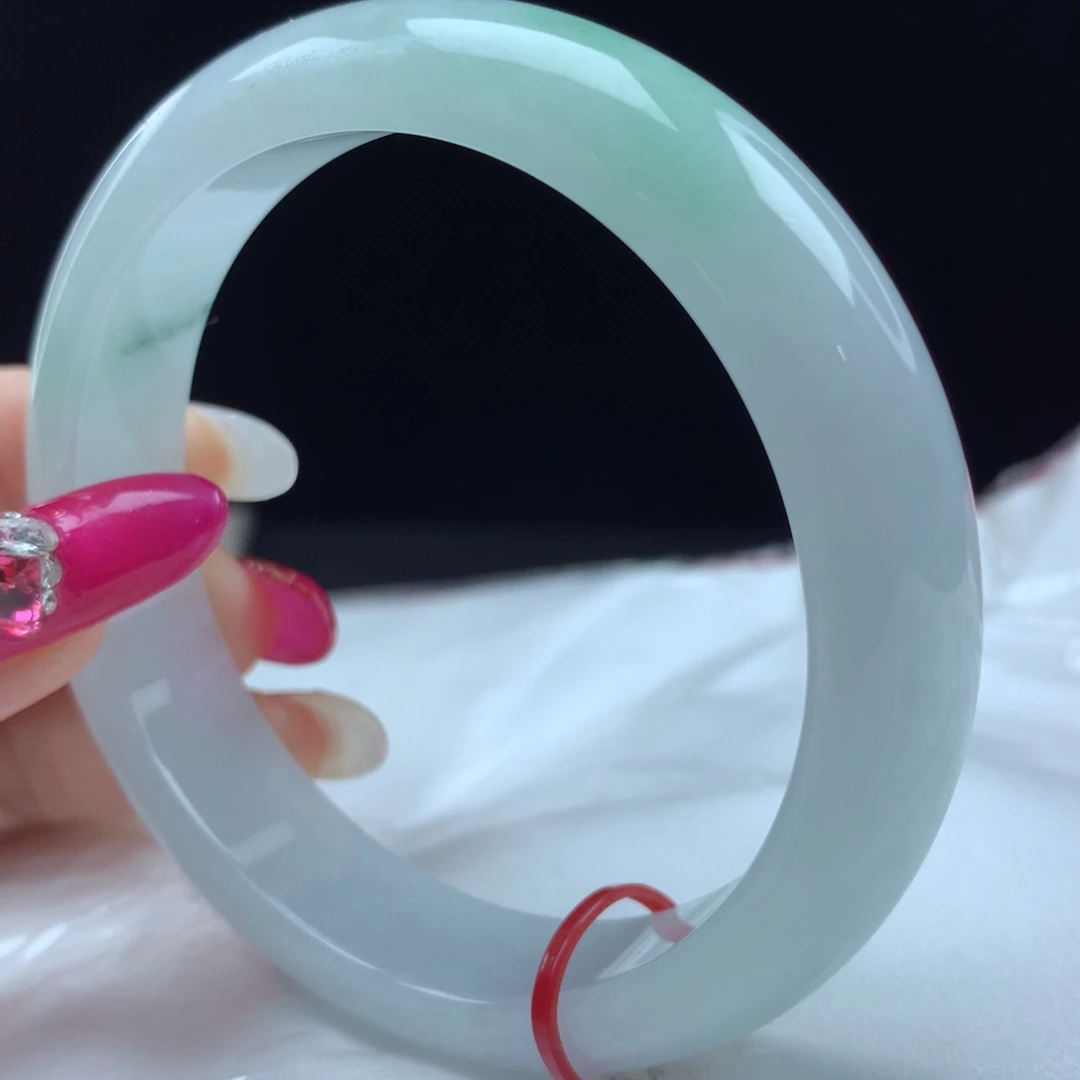 未镶嵌手镯翡翠96228，