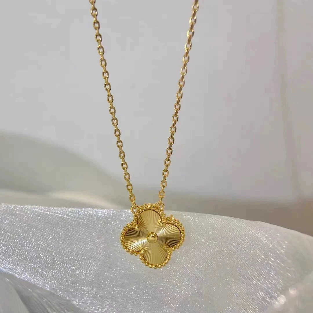 坠链均足银 单花四叶草镭射（碎冰）项链3025