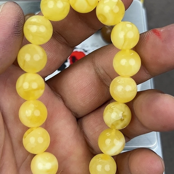 未镶嵌琥珀裸石691
