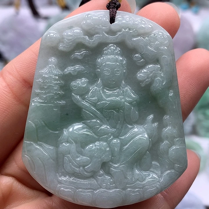 翡翠未镶嵌颈饰文殊菩萨福利