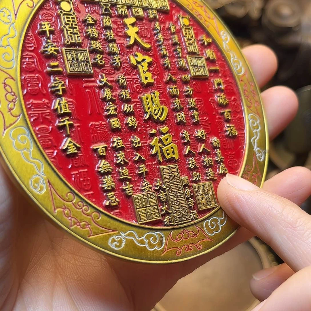 精美铜器工艺品等