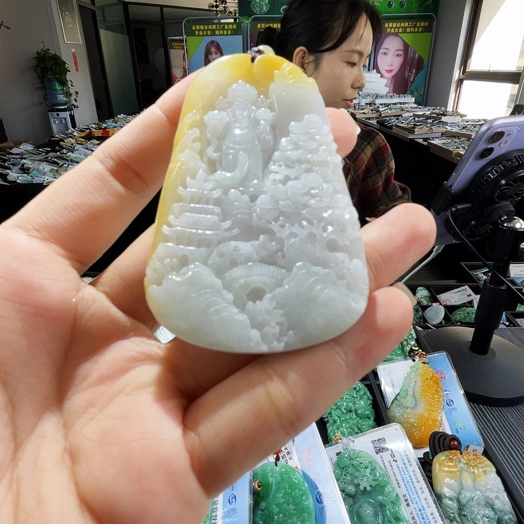 颈饰未镶嵌翡翠一