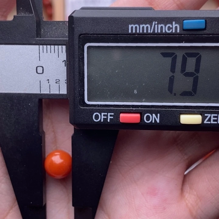 南红玛瑙配饰未镶嵌微微瑕不明显