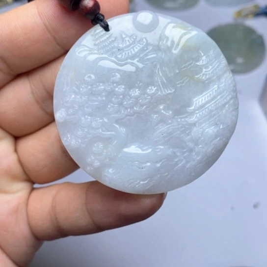 颈饰未镶嵌翡翠翡翠