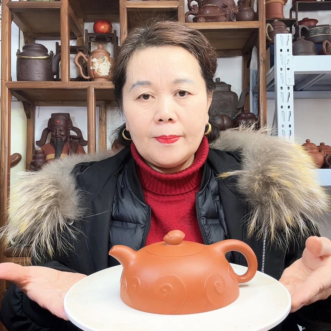 紫砂茶壶a*三紫砂壶泡茶喝起来