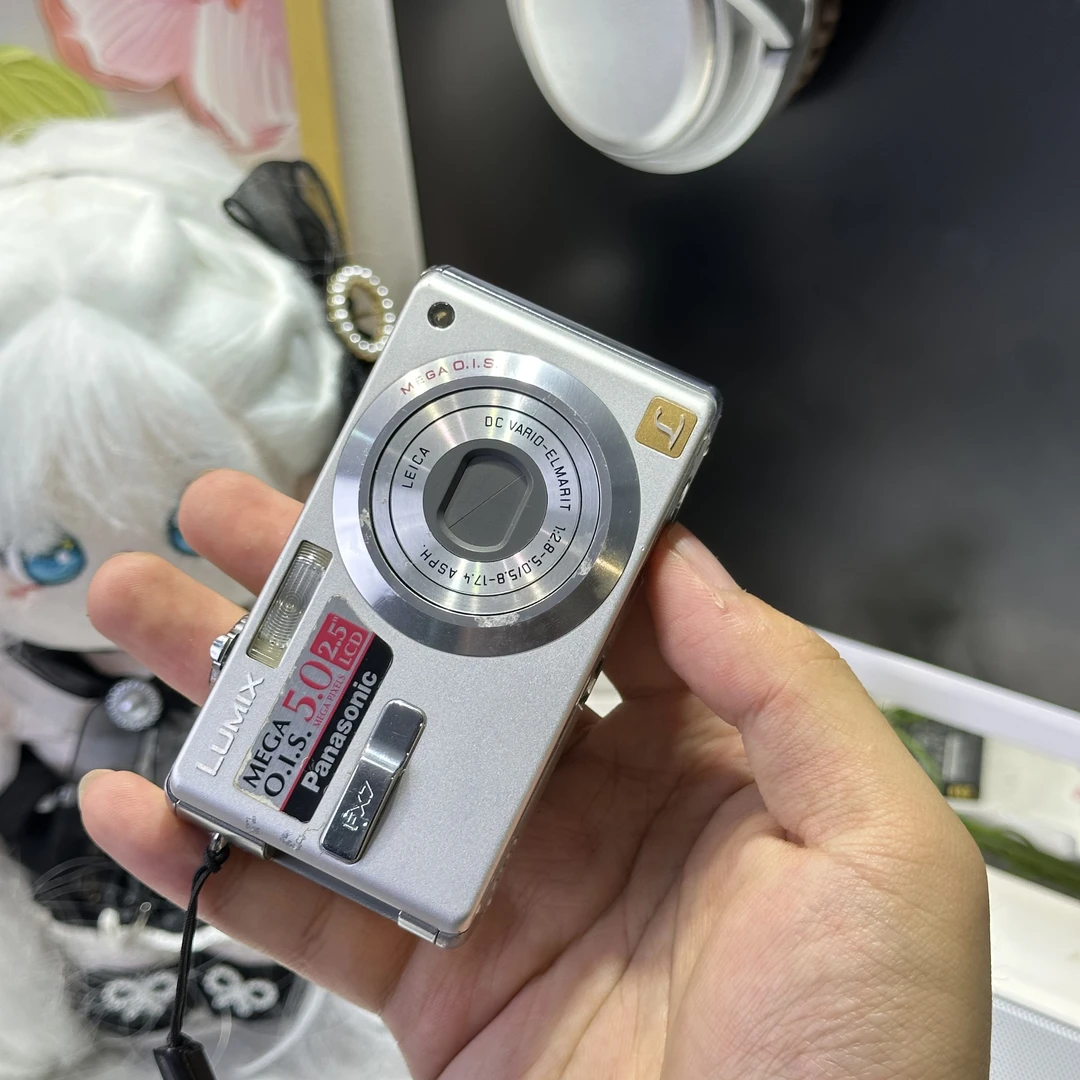 9新 Panasonic/松下 松下fx7色彩感好胶片感复古感带配件