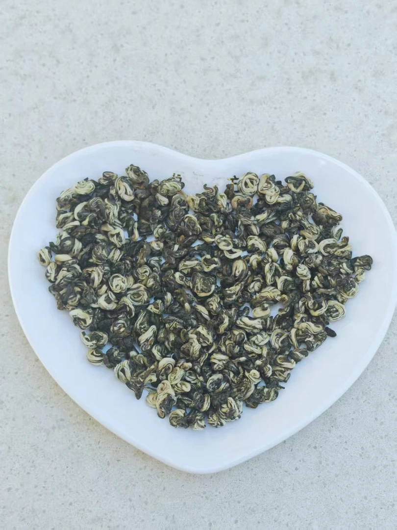 茉莉花云螺（六窨茉莉花口粮茶）