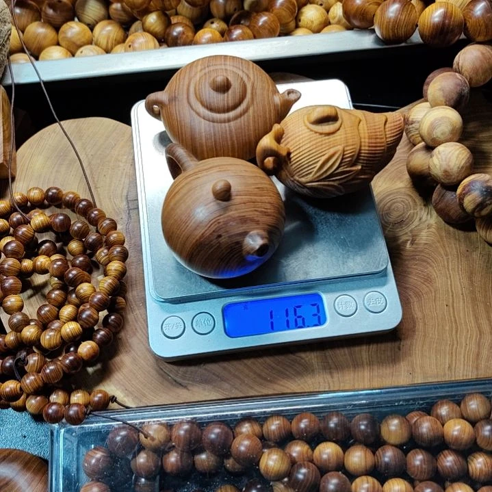 陇**人太行崖柏手工艺品