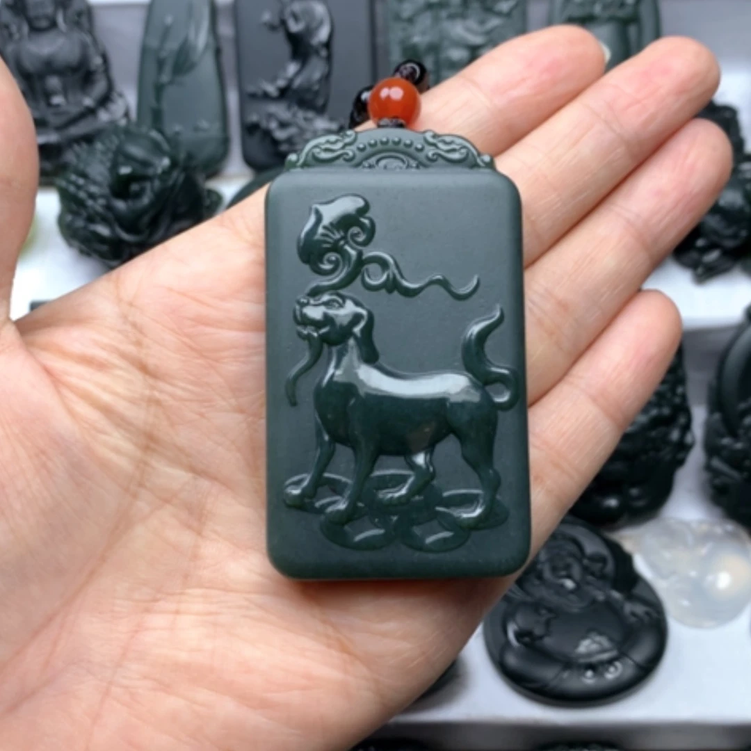 【闪购商品】颈饰未镶嵌和田玉（青玉）双面雕刻