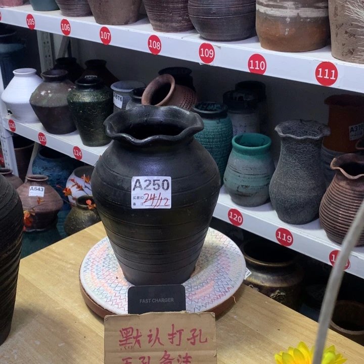 【闪购商品】红陶粗糙盆默认打孔高24口12
