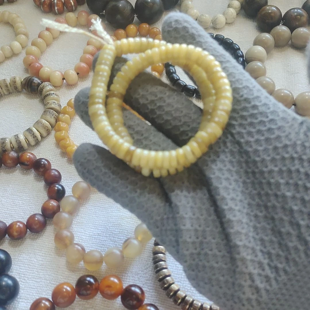 大叶紫檀（黑酸枝木类）驼骨