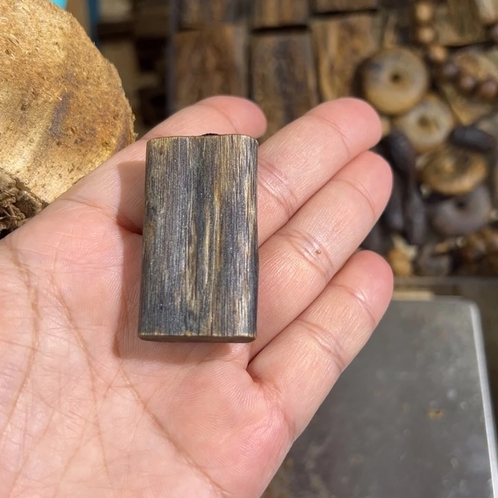 吊坠沉香绿棋楠沉香吊坠6.5克