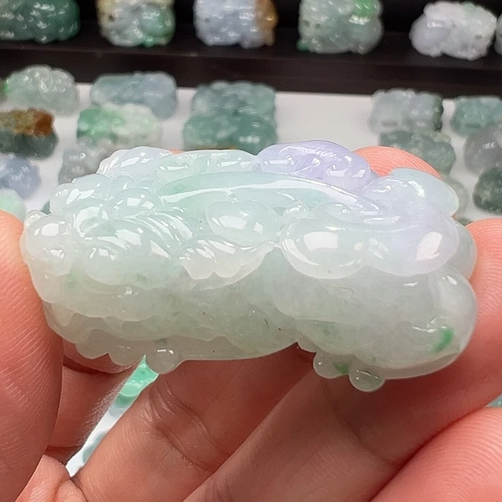 颈饰未镶嵌翡翠貔貅