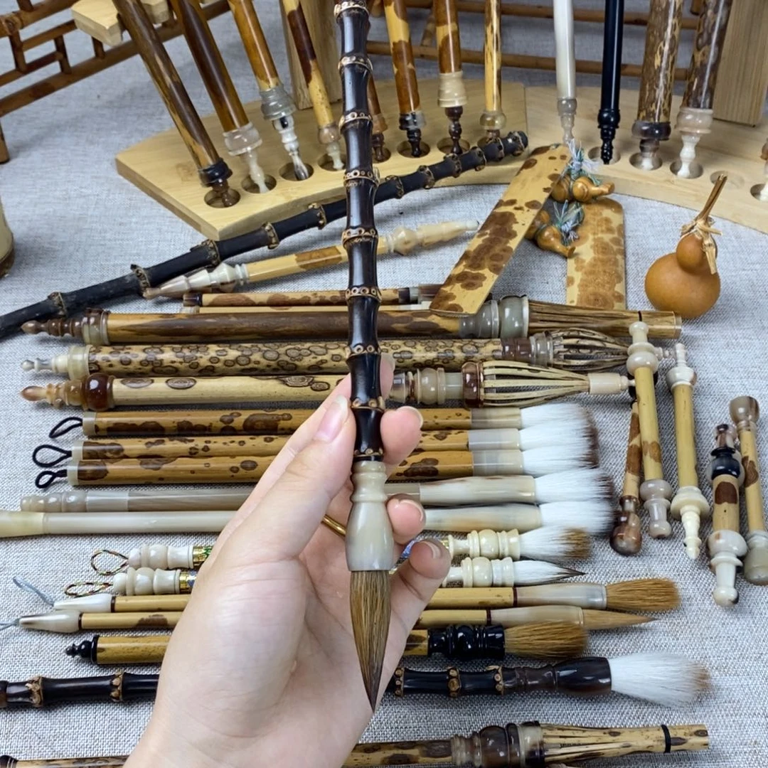 中大楷狼毫毛笔一支