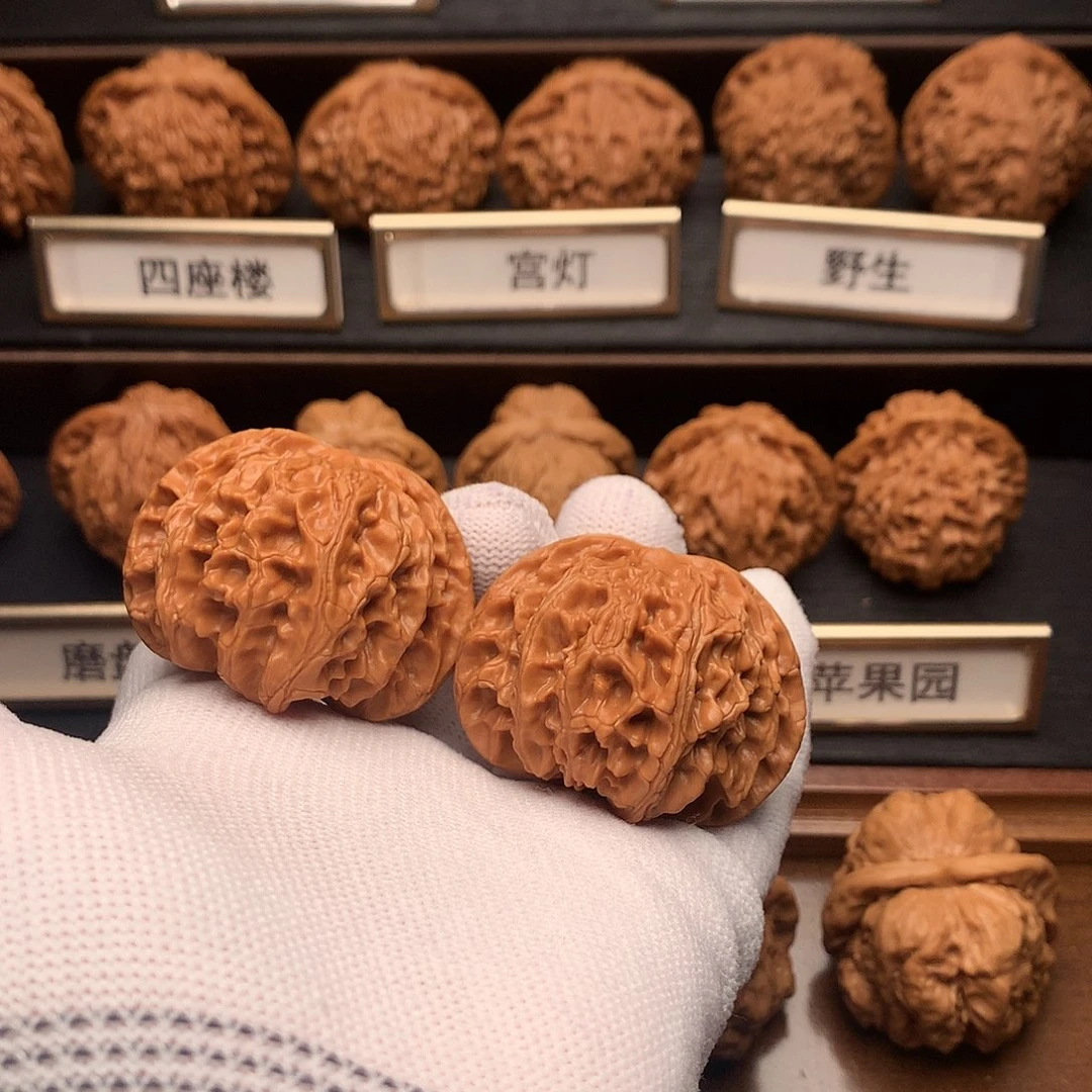 文玩核桃吊坠152号苹果园43