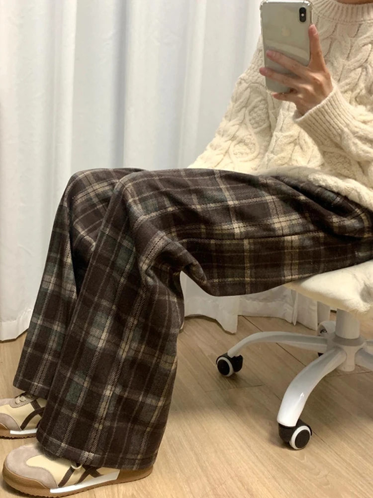 美拉德咖色格子裤女胖mm大码秋冬宽松bf慵懒风休闲毛呢窄版阔腿裤