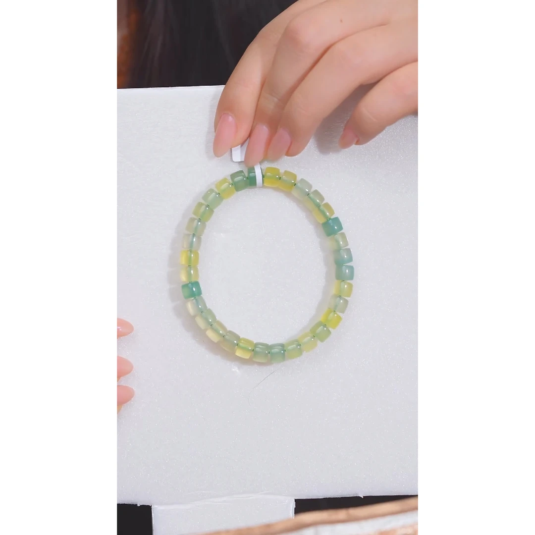 玛瑙/玉髓手串未镶嵌 @@N5912