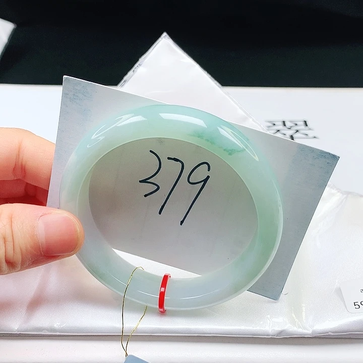 翡翠手镯未镶嵌59➕圈口