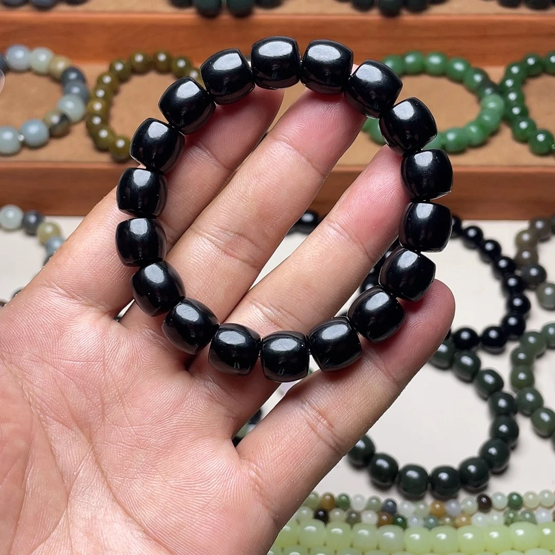 和田玉未镶嵌手串