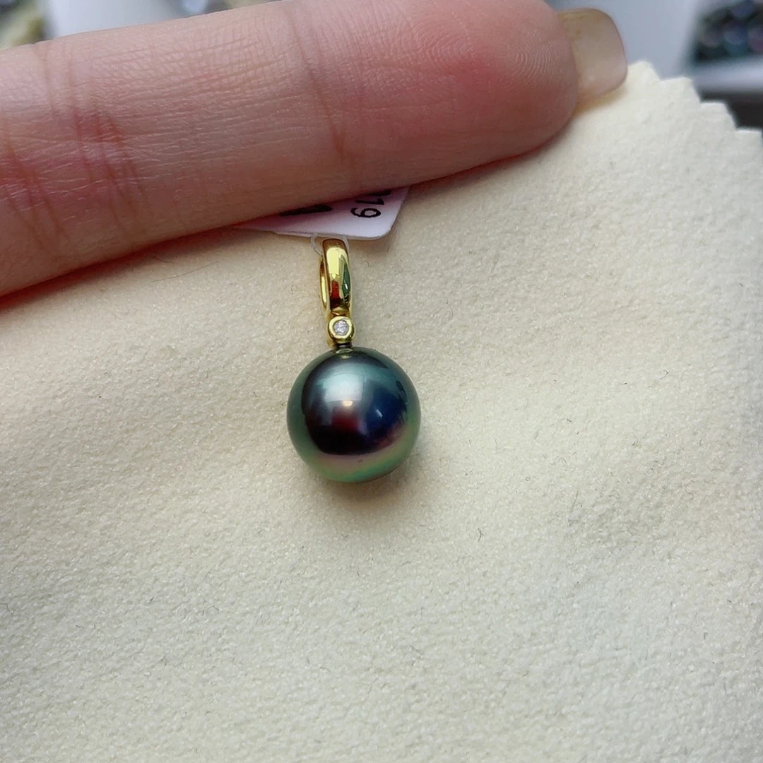 海水珍珠18K金镶嵌颈饰w68