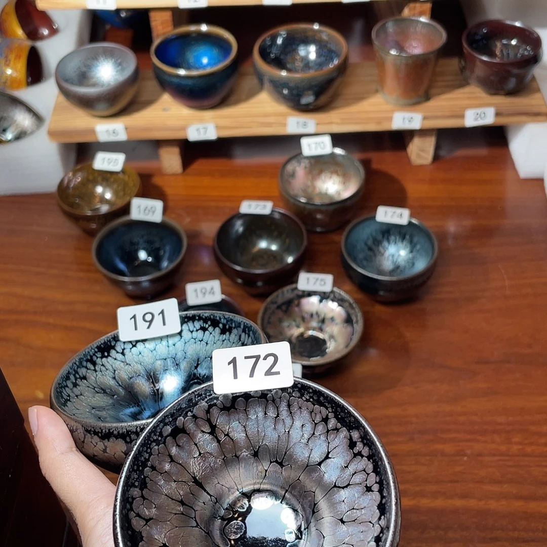 茶盏沉***咪267875532467655