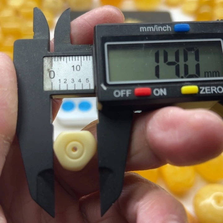 琥珀未镶嵌裸石原矿