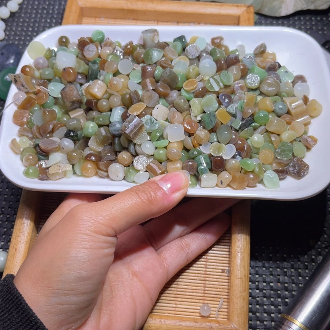 未镶嵌和田玉车挂