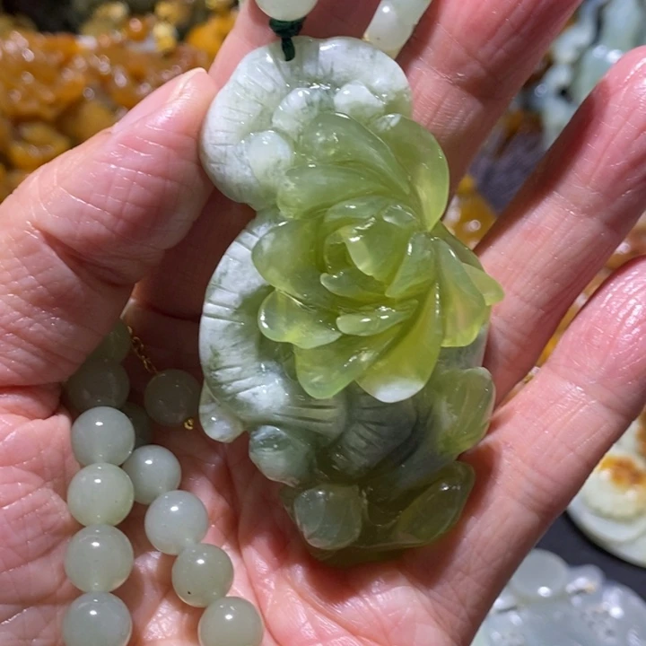 岫玉岫玉吊坠未镶嵌