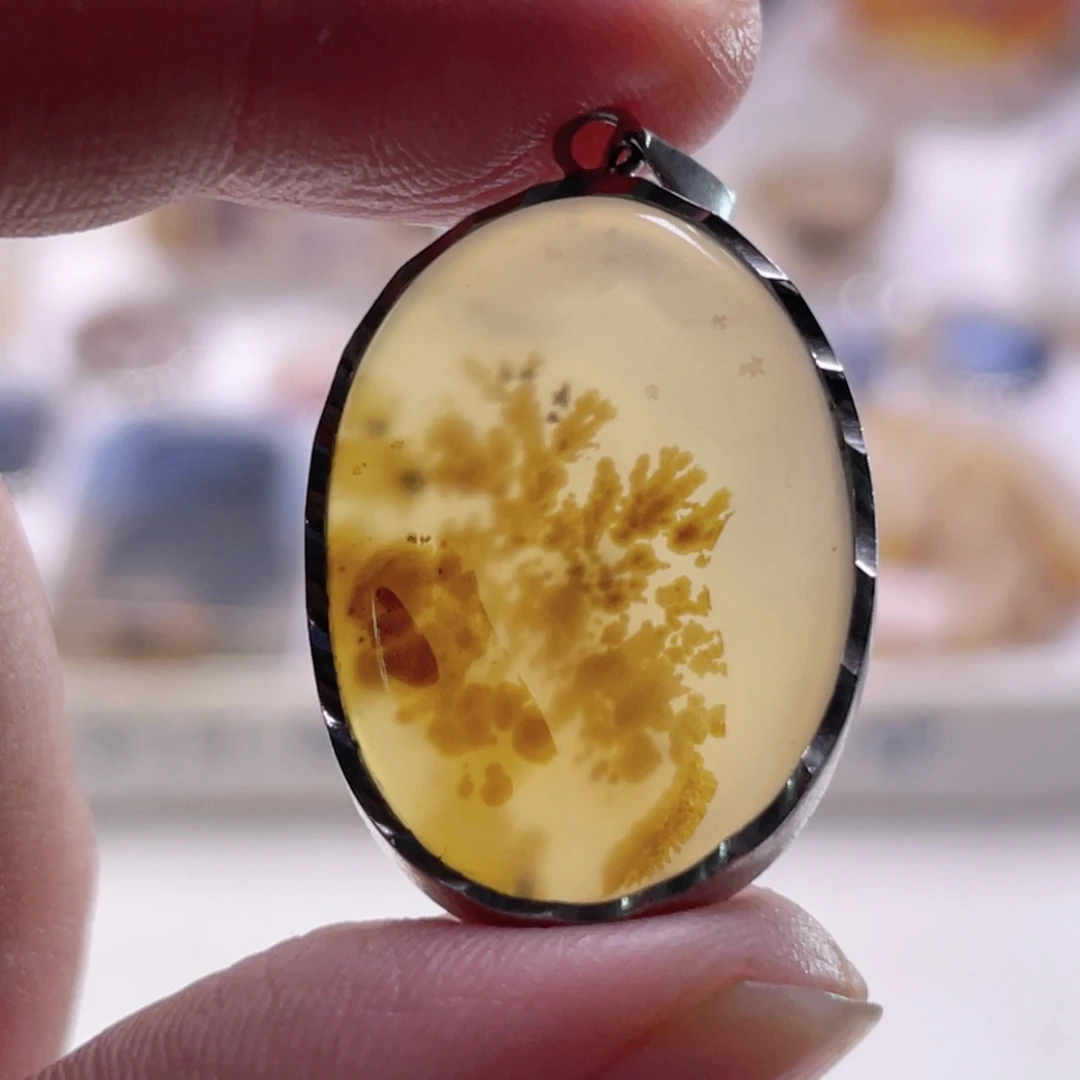 玛瑙/玉髓未镶嵌珠宝奇石