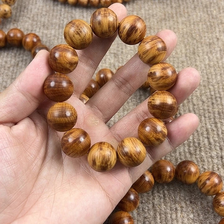 木太行崖柏1.8陈化。。。。。。。