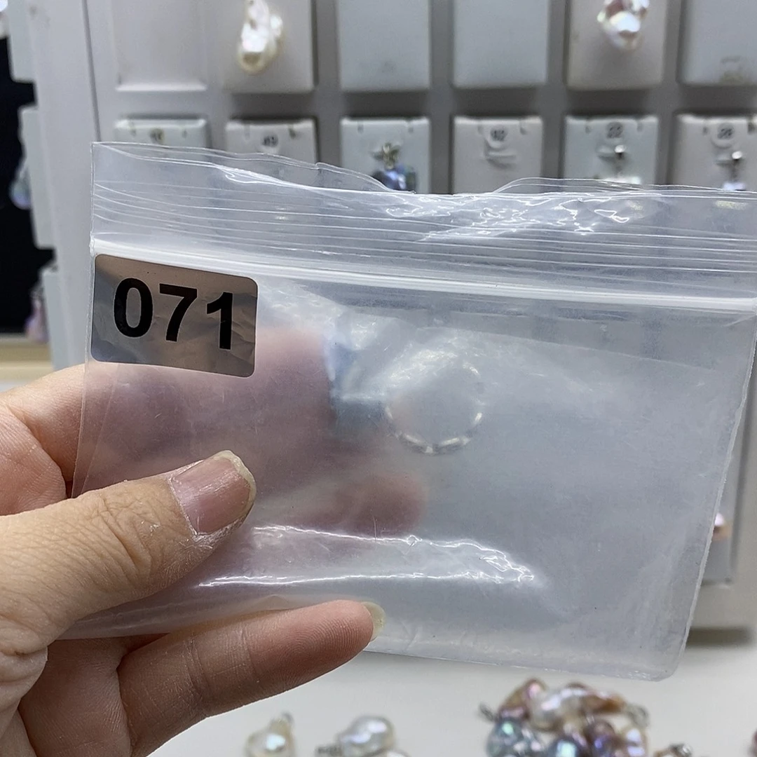 颈饰合金淡水珍珠