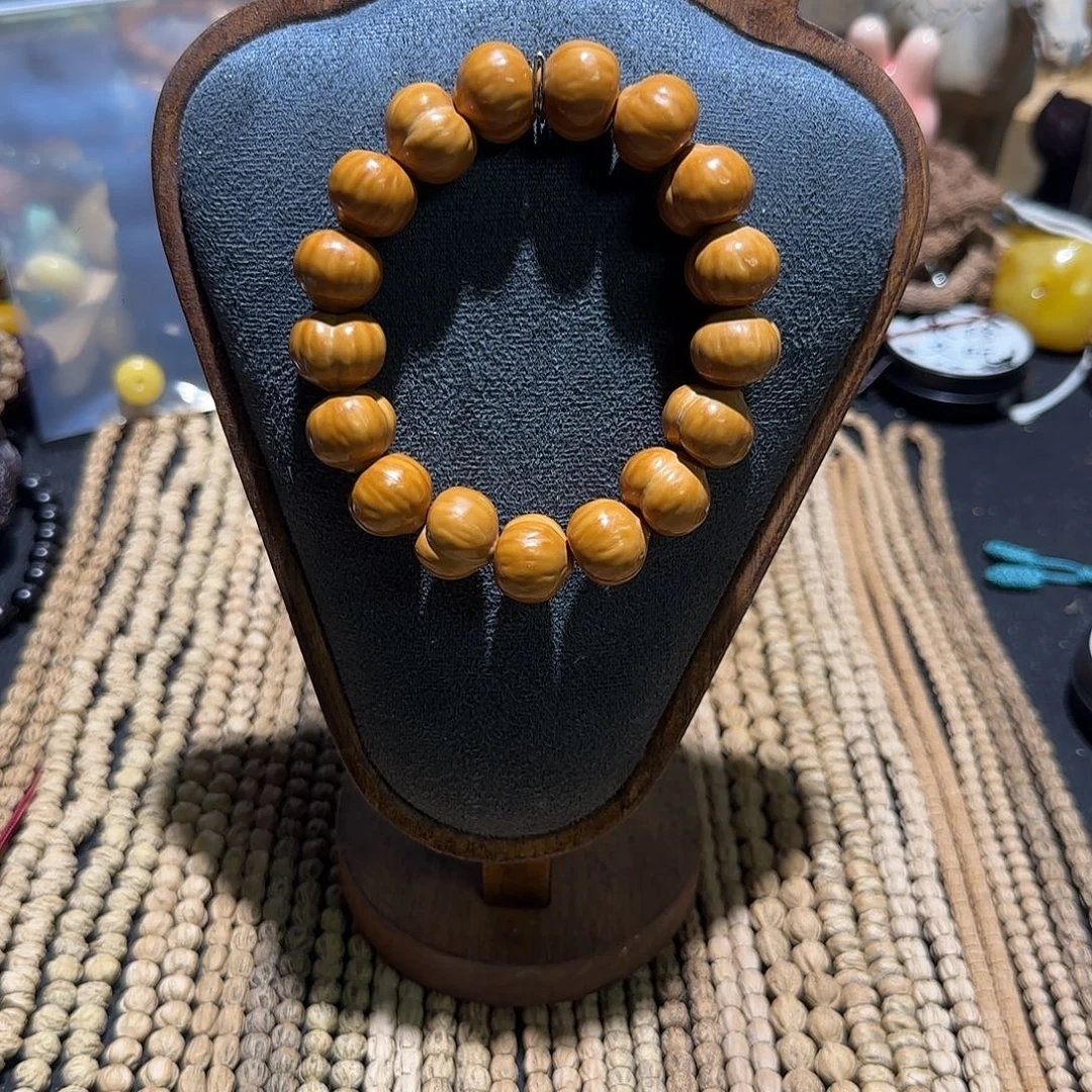 猴头核桃吊坠17.5猴头屁桃手串