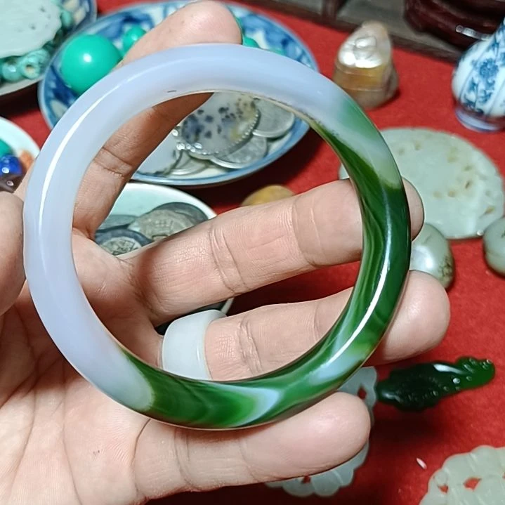 玉随**哥手镯11111111