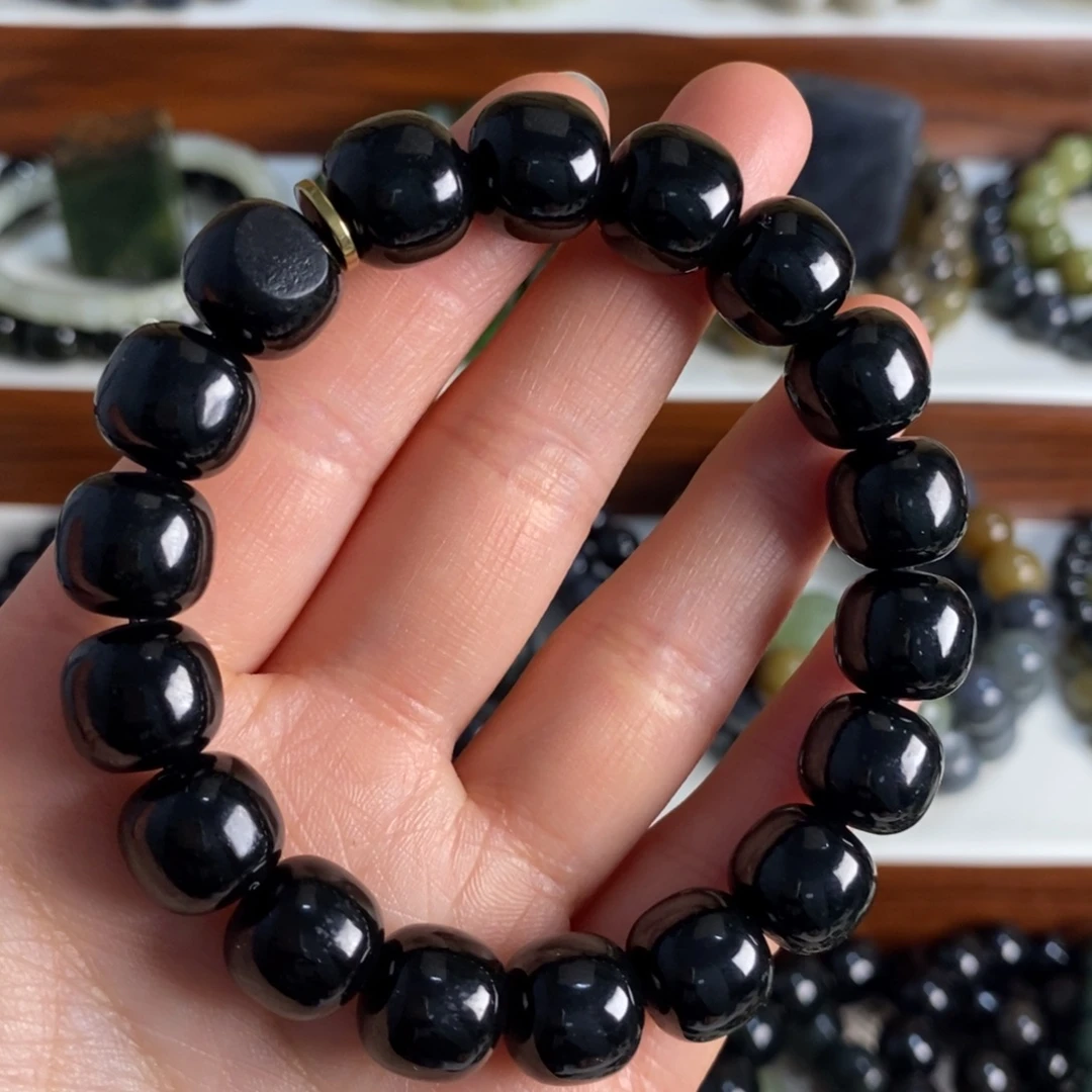 和田玉未镶嵌手串