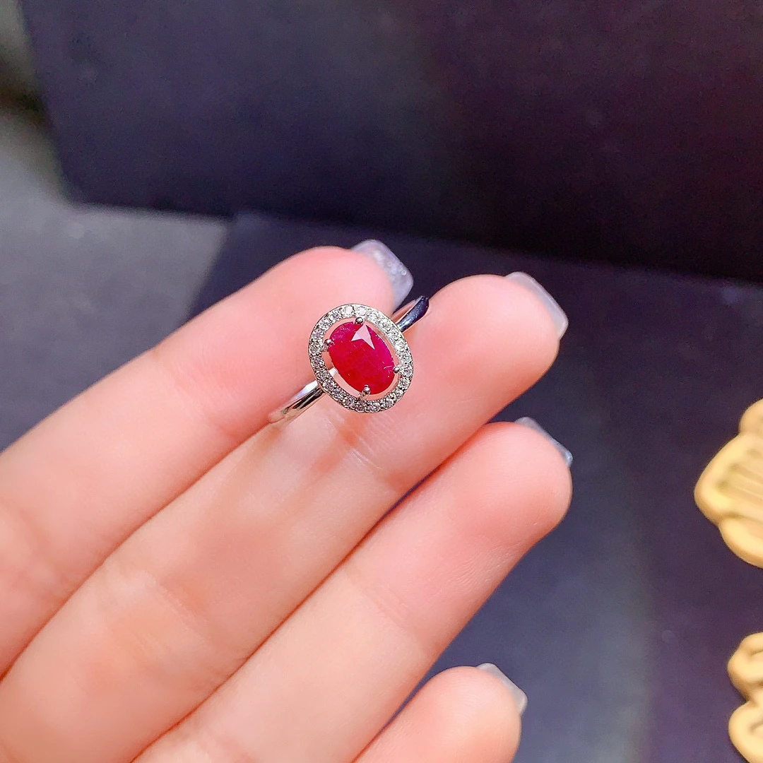 925银镶嵌红宝石戒指